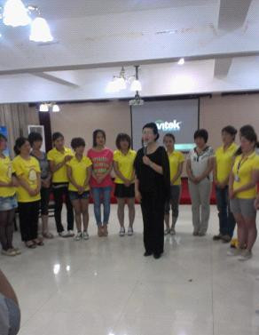 Ⱥ��������������������Ŷ���ѵ