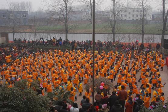 2012��12��10���������Ǽ���ѧУ�ɹ����С���������������˲š����ͼ�ͥ��������