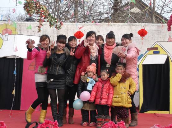 2012��12��19������С���糿���׶�԰��ͥ��������