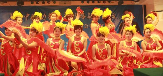 热烈祝贺群峰教育“美丽中国幼教蓝海战略高峰论坛”圆满成功
