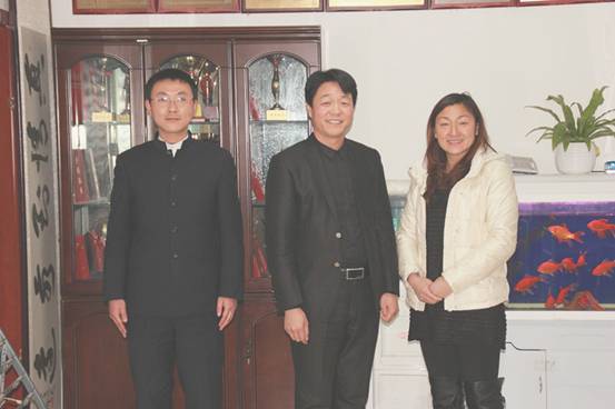 2013年3月2日鹤壁市浚县金拇指幼儿园成功牵手群峰教育集团